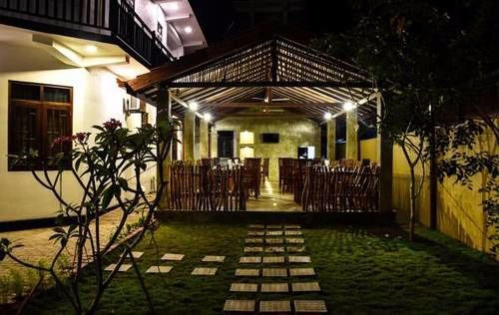 Ocean Glory Hotel Ettukala Zewnętrze zdjęcie