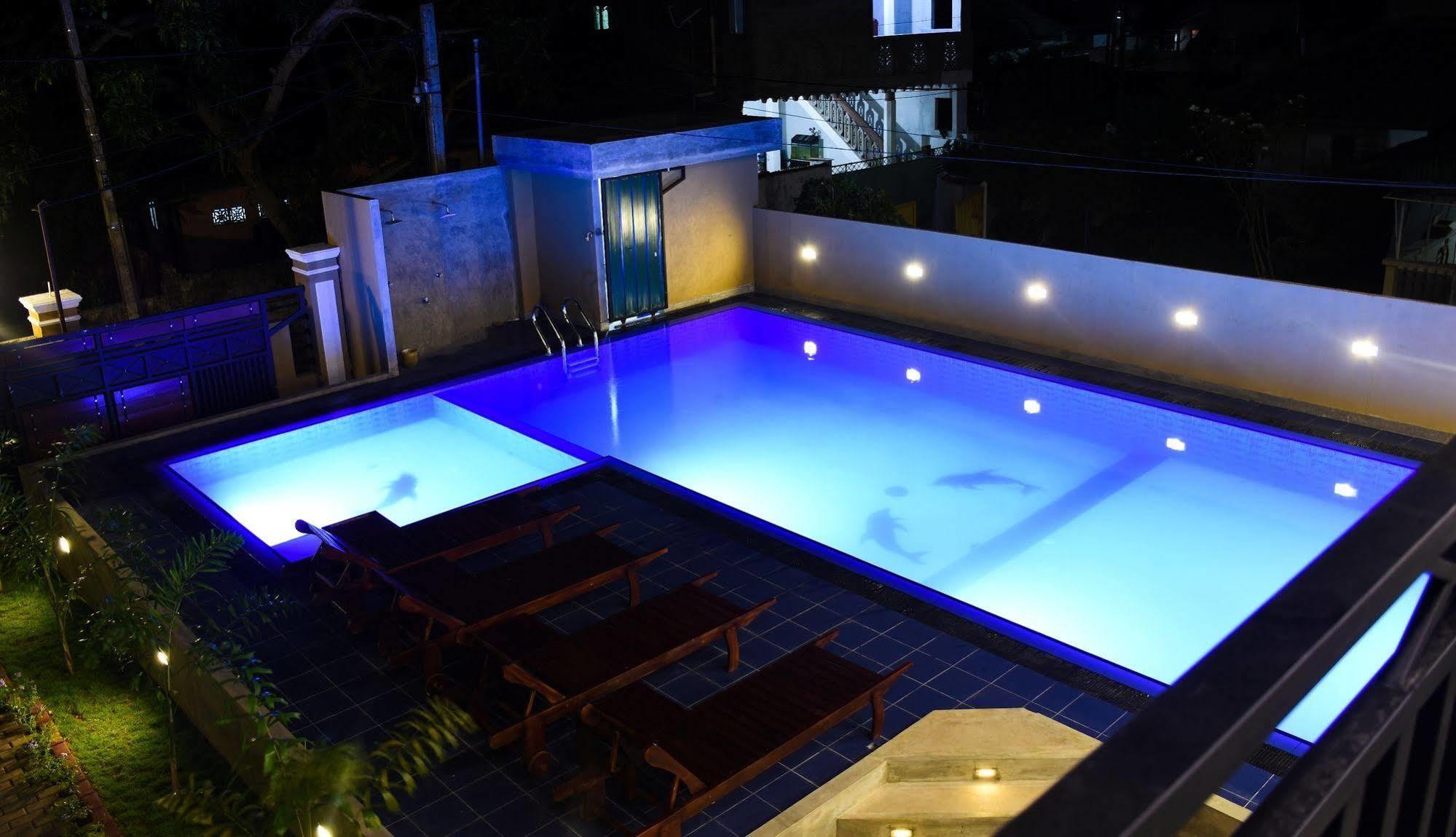 Ocean Glory Hotel Ettukala Zewnętrze zdjęcie